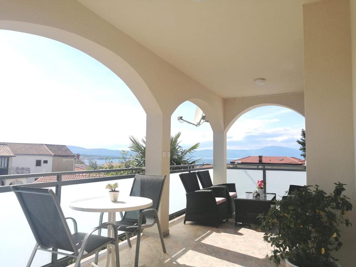 Lovely Sea View House In Malinska Island Krk Exterior foto
